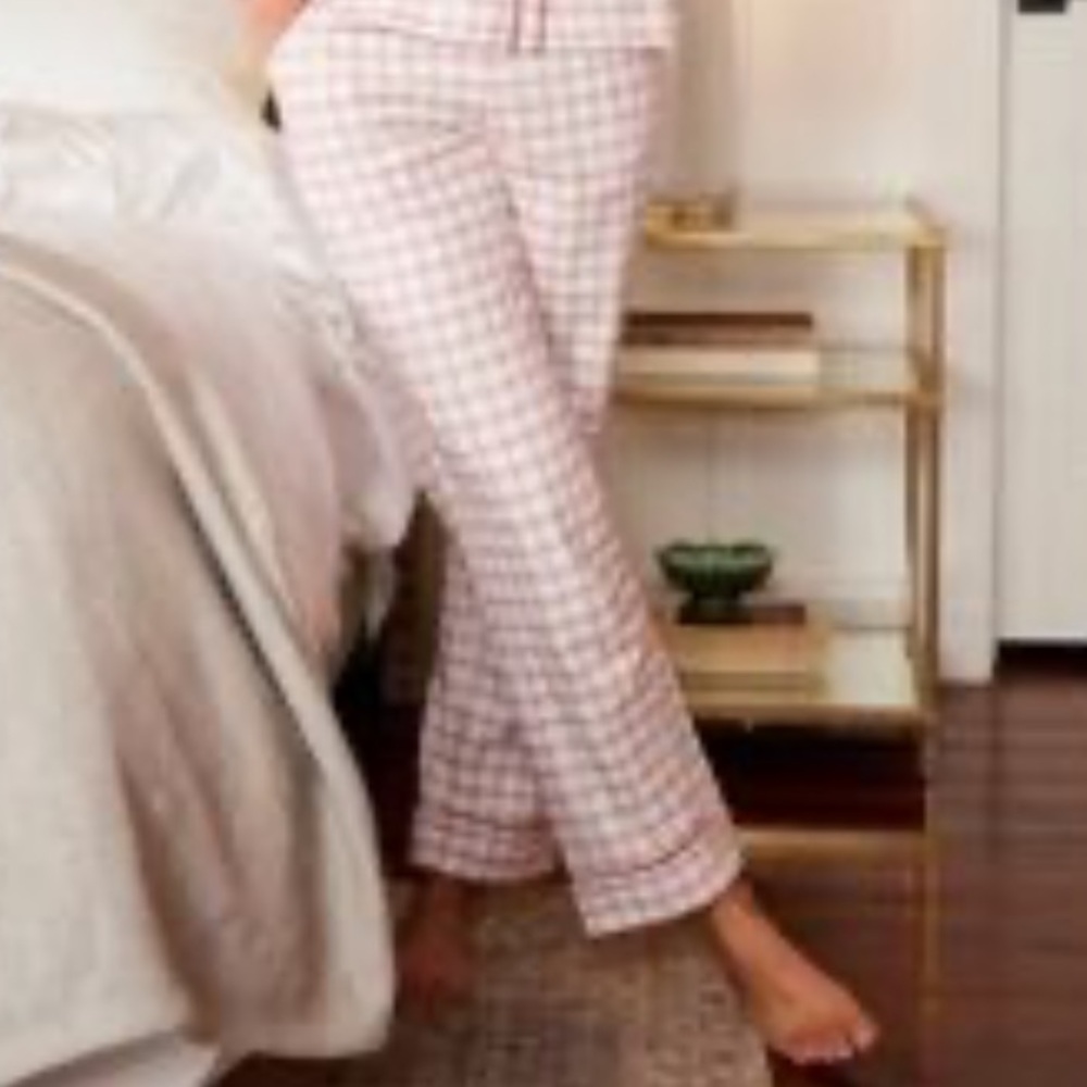 Lake‎ Pajamas Red & White Windowpane Flannel 100% Cotton Pajama Pants Small Warm
